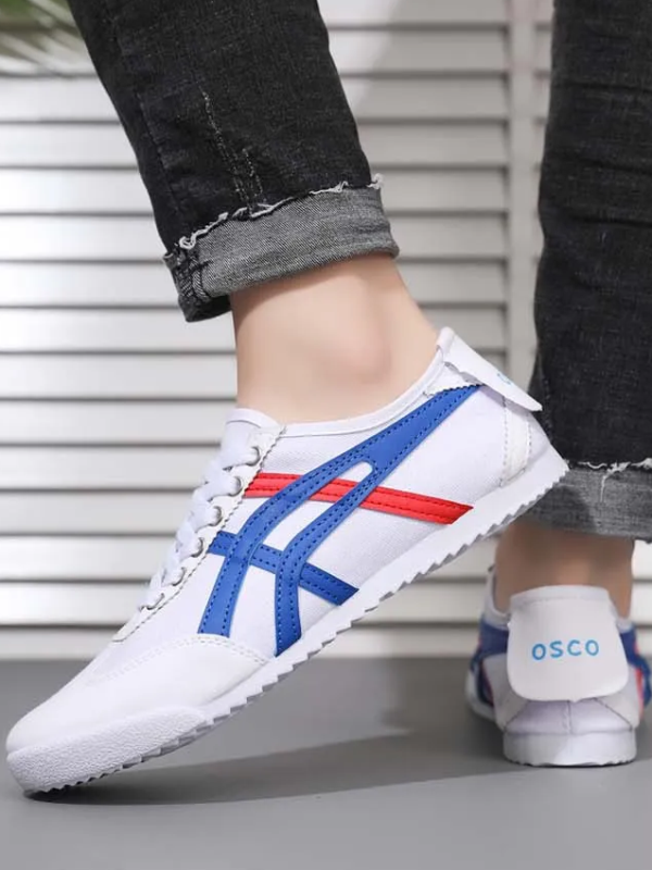 <tc>SUPERGE HLAWENTY bele</tc>