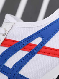 <tc>SUPERGE HLAWENTY bele</tc>