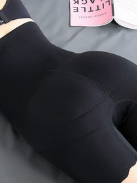<tc>Bezšvové tvarovacie nohavičky Natallea čierne</tc>