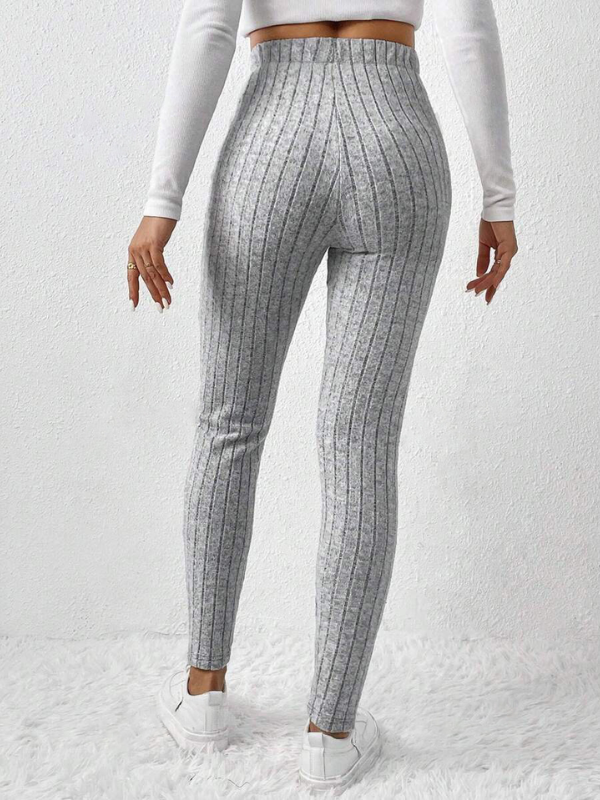 <tc>LEGÍNY FAIA šedé</tc>